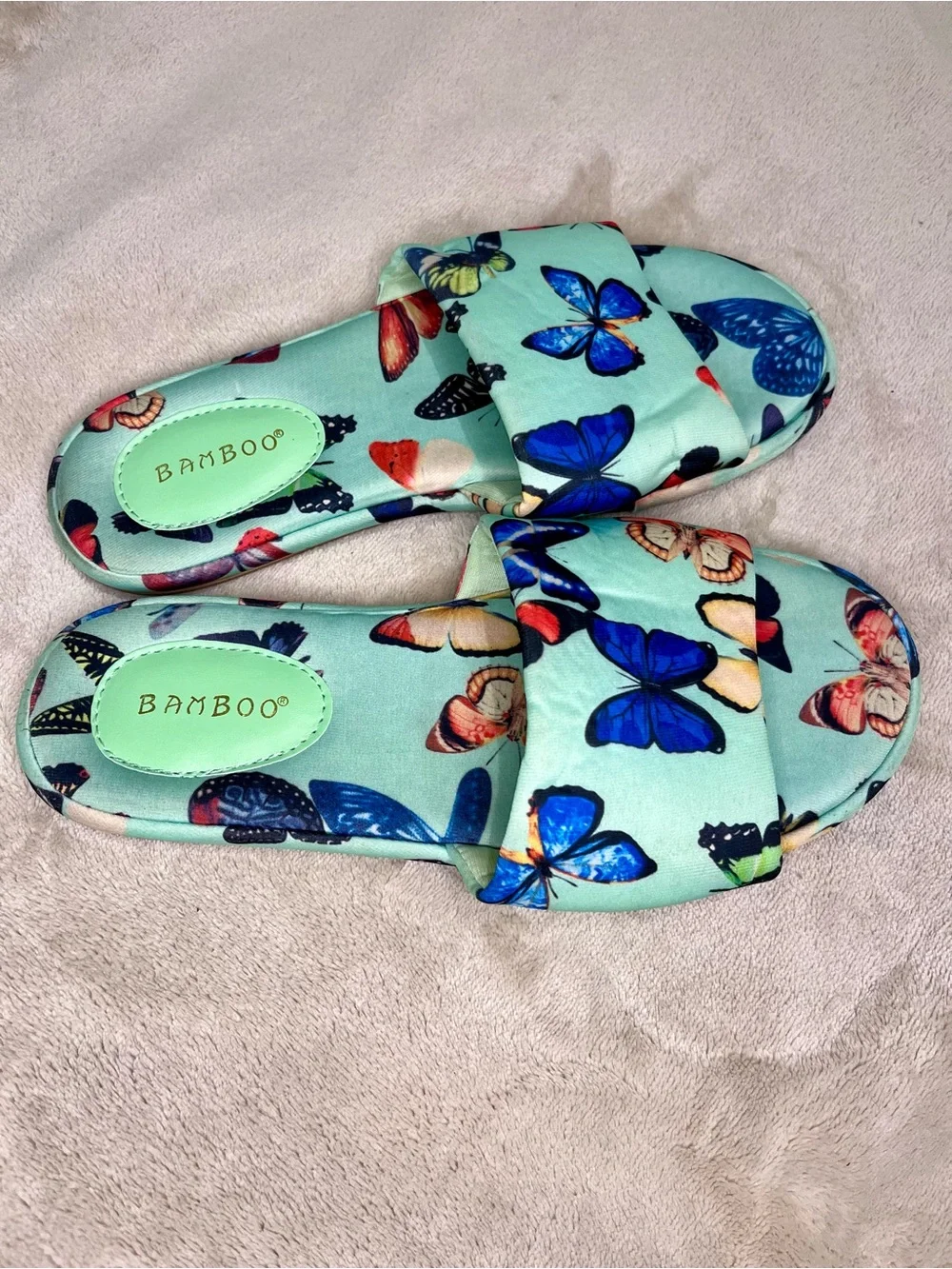 Bamboo Size 8 Butterfly Print Cushioned Slide Sandals - Picture 10 of 10
